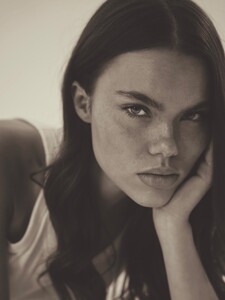 kim.decker_3769500676419119546's2026-1-10-14.52.363 story.jpg