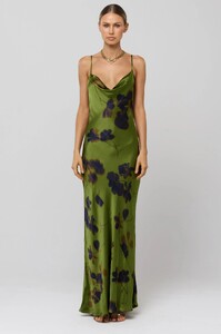 margot-dress-in-evergreen-9841857.jpg