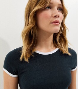 navy-contrast-trim-baby-tee-t-shirt (1).jpg