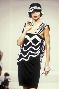 nina hersen lf9015.jpg