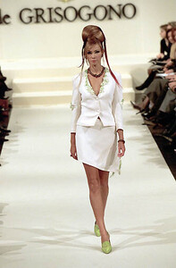 olga petrova vy003.jpg