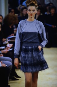 prada-fw-92-5.jpg