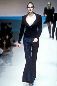 salmon f97valentino-165.jpg