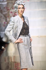 salmon s97valentinoHC-10b.jpg