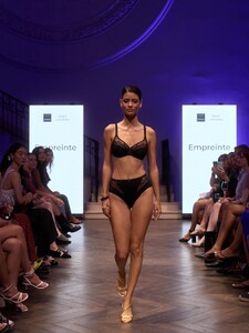 victoriarjbz_3692021240801954816's2025-8-5-6.10.961 story.jpg