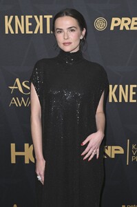 zoey-deutch-at-2026-astra-film-awards-1.jpg