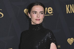zoey-deutch-at-2026-astra-film-awards-2.jpg