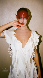 [2025.11.02] carmellarose_3757185398578502167.jpg