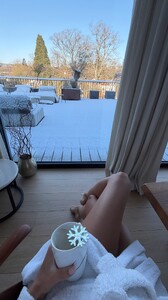 [2026.01.28] kimberleygarner's2026-1-28-5.52.838 story.jpg