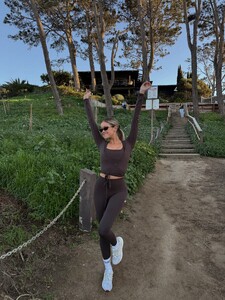 [2026.01.31] hannahg_624059626_18566538883030160_2607913015472503092_n.jpg