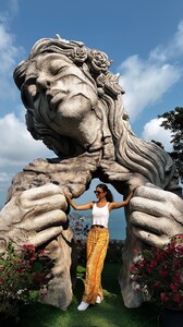 [2026.02.01] victoriajustice's2026-2-1-16.57.756 story.jpg