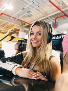 [2026.02.04] lindsaymariebrewer_628426310_18555728053023234_4121418498833894295_n.jpg