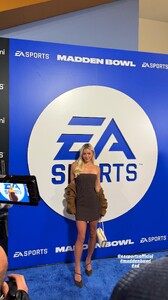 [2026.02.06] livvydunne's2026-2-7-1.58.203 story.jpg