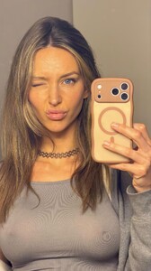 [2026.02.06] rachelc00k_DUa31Goielc.jpg