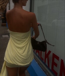 [2026.02.08] lindsaydemyan_628345569_18556830796021010_8227531292799351329_n.jpg