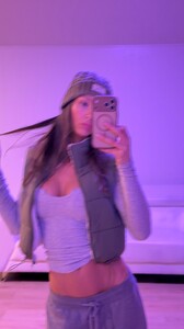 [2026.02.02] rachelc00k's2026-2-2-13.20.636 story.jpg