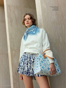 740full-maya-vozhdaeva (5).jpg