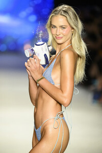 AshleyT - Chloe Rose_Miami'24_6-1-24_052.jpg