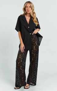 EVenz - Showpo - Gera_Top_-_Structured_Peplum_Top_in_Black_0554.jpg