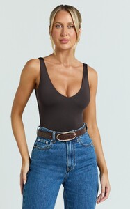 EVenz - Showpo - Jamie_Bodysuit_-_V_Neck_Bodysuit_in_Chocolate_5.jpg