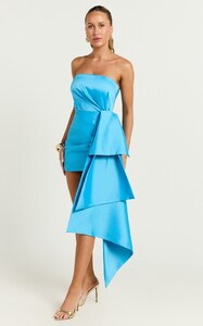 EVenz - Showpo - Jayce_Mini_Dress_-_Strapless_Drape_Dress_in_Blue__07.jpg