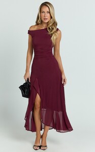 EVenz - Showpo - Judee_Midi_Dress_-_One_Shoulder_High_Side_Split_Dress_in_Wine_005.jpg
