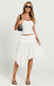 EVenz - Showpo - Lioness_-_Dancer_Cami_in_Snow__010.jpg