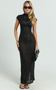 EVenz - Showpo - Lioness_-_Refined_Maxi_Dress_in_Onyx_2.jpg