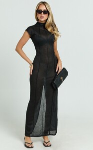 EVenz - Showpo - Lioness_-_Refined_Maxi_Dress_in_Onyx_3.jpg