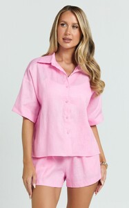 EVenz - Showpo - Ramona_Top_-_Linen_Short_Sleeve_Shirt_in_Pink_009.jpg
