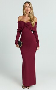 EVenz - Showpo - Rani_Midi_Dress_-_Off_Shoulder_Long_Sleeve_Bodycon_Dress_in_Wine_003.jpg