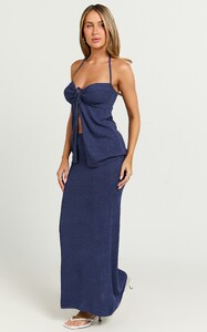 EVenz - Showpo - Runaway_The_Label_-_Aphrodite_Maxi_Skirt_in_Blue__06.jpg