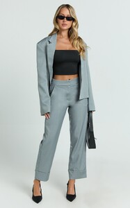 EVenz - Showpo - Willow_Pants_-_Cropped_Straight_Leg_Mid_Rise_Trouser_Pants_in_Grey_4.jpg