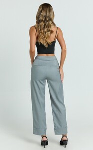 EVenz - Showpo - Willow_Pants_-_Cropped_Straight_Leg_Mid_Rise_Trouser_Pants_in_Grey_8.jpg