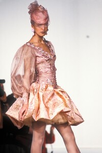 Emanuel Ungaro 1991 Haute Couture 29.jpg