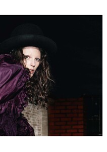 Harper's Bazaar Italia 02.2026_31.jpg