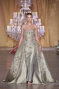 Krp - Zuhair Murad Spring 2026 Couture Fashion Show_umb00937-11833804.jpg