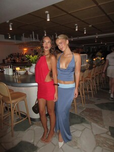 ParisG - TMist - 605855697 - 2025-12-24_1440x1920.jpg