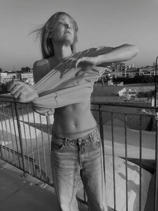 bar 5 DUGATVCjdnj.jpg