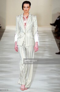 irinaP s02hanaeMoriHC-3r.jpg