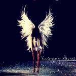 LaDolceVitaa's avatar